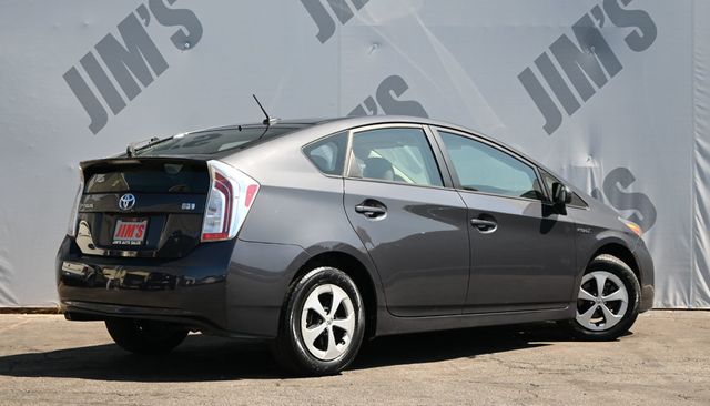 2015 Toyota Prius 5dr Hatchback Three - 23050207 - 4