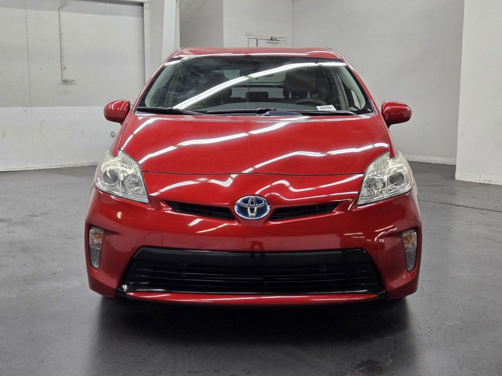 2015 Toyota Prius 5dr Hatchback Two - 22907617 - 4