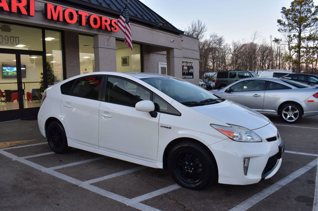 2015 Toyota Prius 5dr Hatchback Two - 22966295 - 7