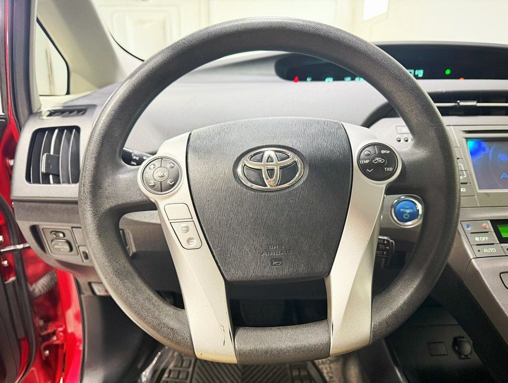 2015 Toyota Prius 5dr Hatchback Two - 22920961 - 9