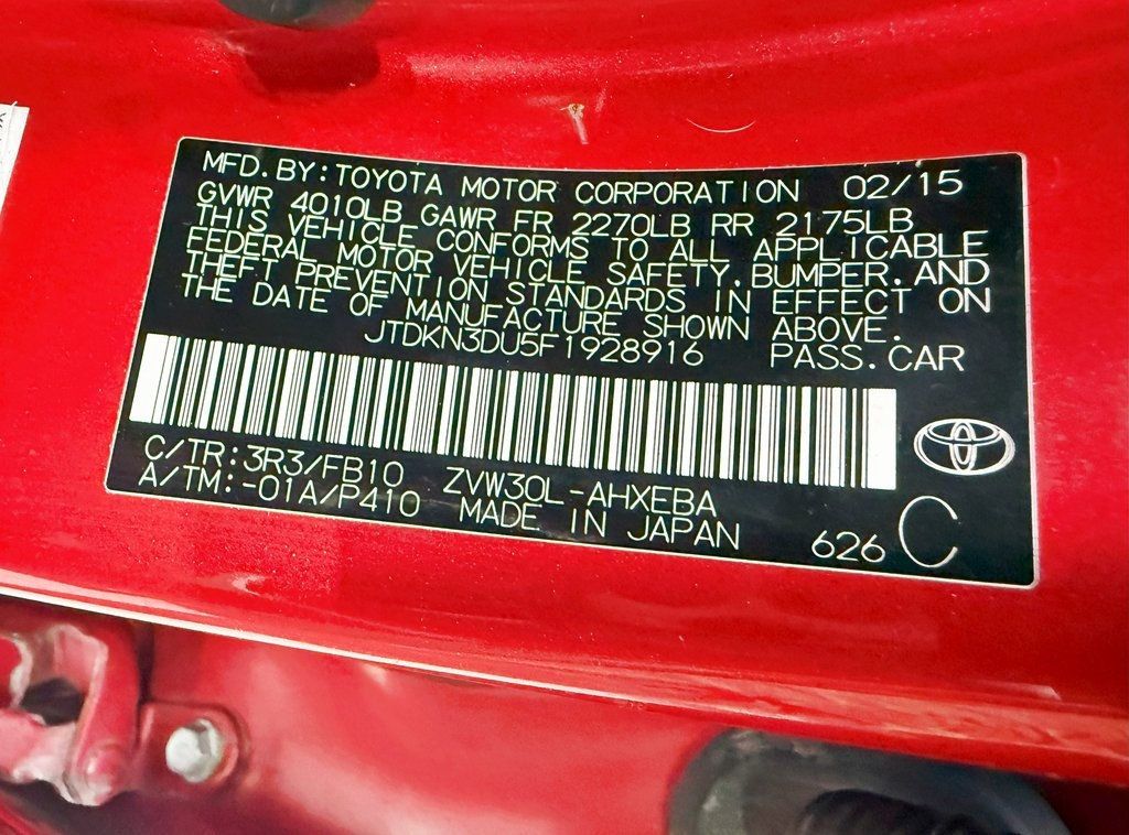 2015 Toyota Prius 5dr Hatchback Two - 22920961 - 30