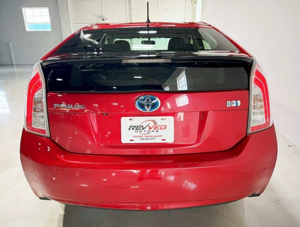 2015 Toyota Prius 5dr Hatchback Two - 22920961 - 5