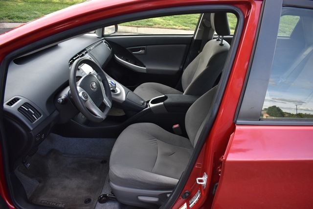 2015 Toyota Prius 5dr Hatchback Two - 23043946 - 27