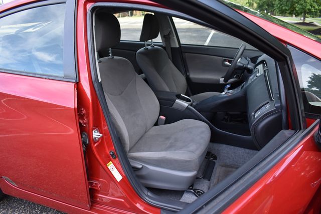2015 Toyota Prius 5dr Hatchback Two - 23043946 - 2