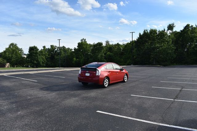 2015 Toyota Prius 5dr Hatchback Two - 23043946 - 40