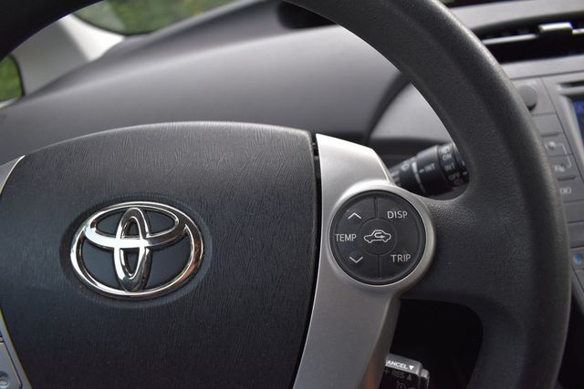 2015 Toyota Prius 5dr Hatchback Two - 23043946 - 7