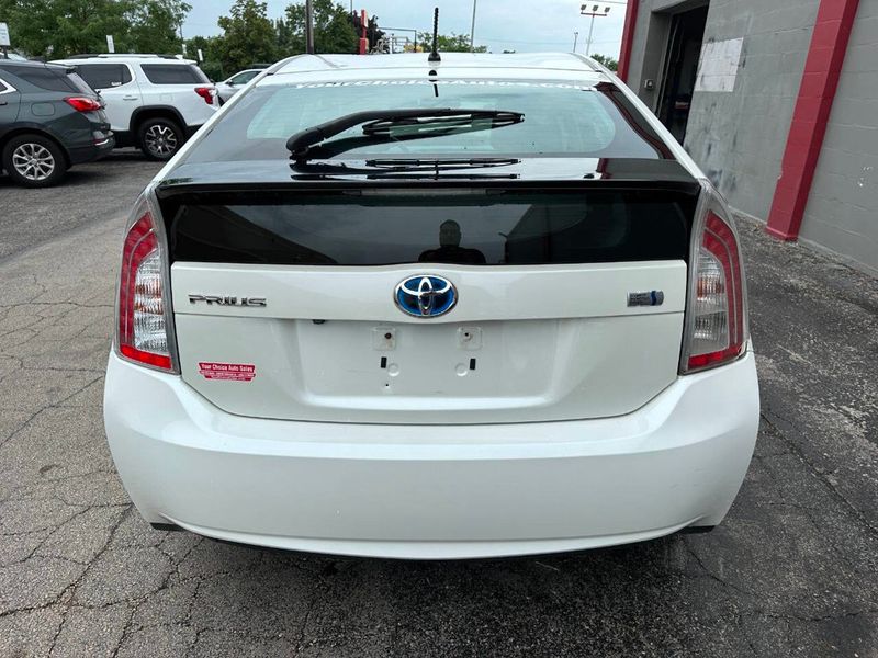 2015 Toyota Prius 5dr Hatchback Two - 22891533 - 3