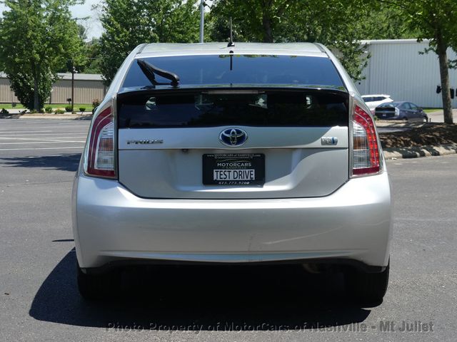 2015 Toyota Prius 5dr Hatchback Two - 23032170 - 10