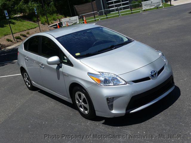 2015 Toyota Prius 5dr Hatchback Two - 23032170 - 15