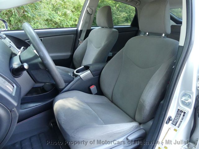 2015 Toyota Prius 5dr Hatchback Two - 23032170 - 20