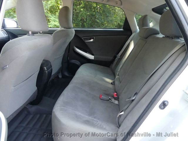2015 Toyota Prius 5dr Hatchback Two - 23032170 - 23