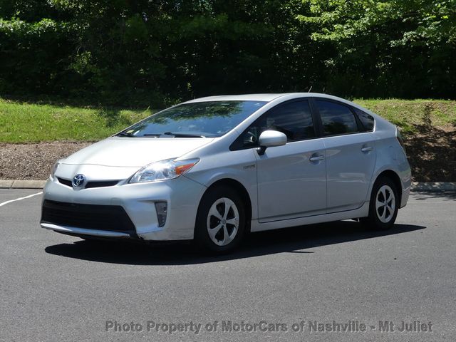 2015 Toyota Prius 5dr Hatchback Two - 23032170 - 2