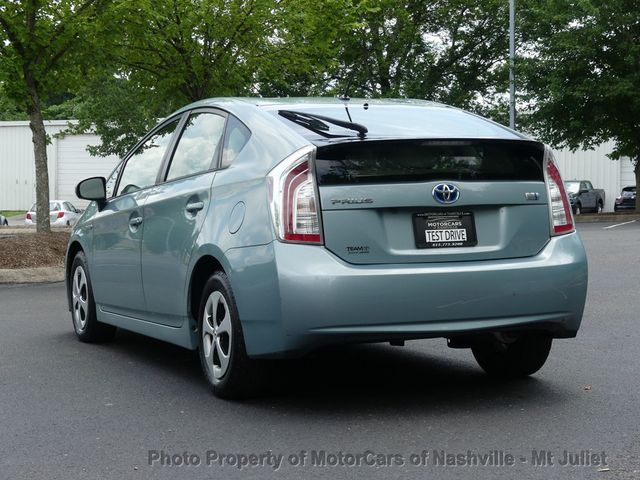 2015 Toyota Prius 5dr Hatchback Two - 23045541 - 10