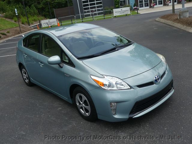 2015 Toyota Prius 5dr Hatchback Two - 23045541 - 14