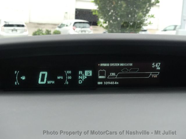 2015 Toyota Prius 5dr Hatchback Two - 23045541 - 27