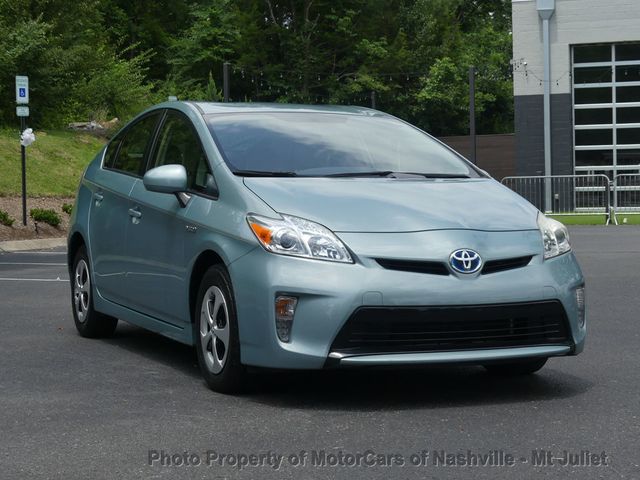 2015 Toyota Prius 5dr Hatchback Two - 23045541 - 4