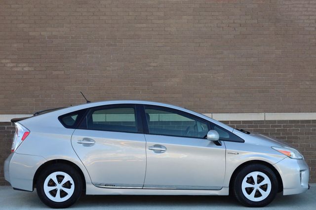 2015 Toyota Prius Two - 23095861 - 2