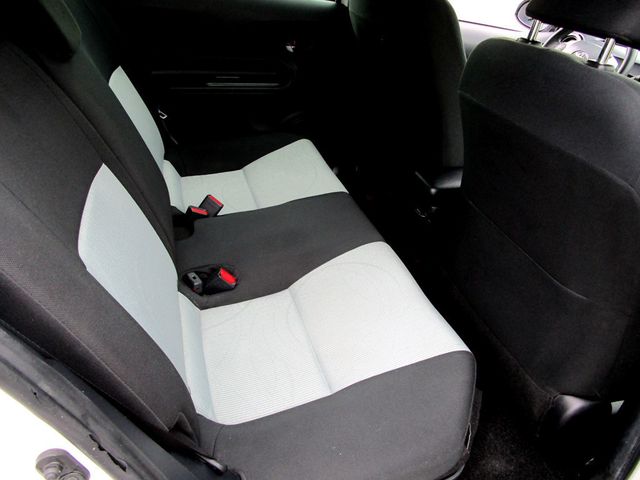 2015 Toyota Prius c 5dr Hatchback Two - 22930706 - 15