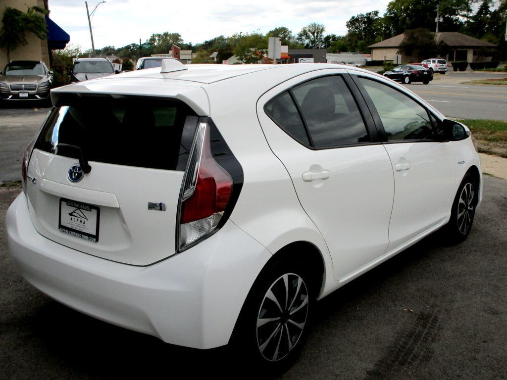 2015 Toyota Prius c 5dr Hatchback Two - 22930706 - 6