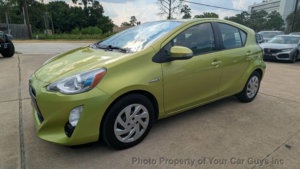 2015 Toyota Prius C Two photo 2