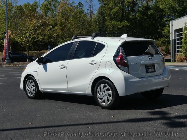2015 Toyota Prius c 5dr Hatchback Two - 23074665 - 11