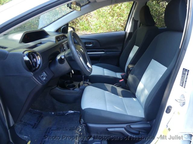 2015 Toyota Prius c 5dr Hatchback Two - 23074665 - 19
