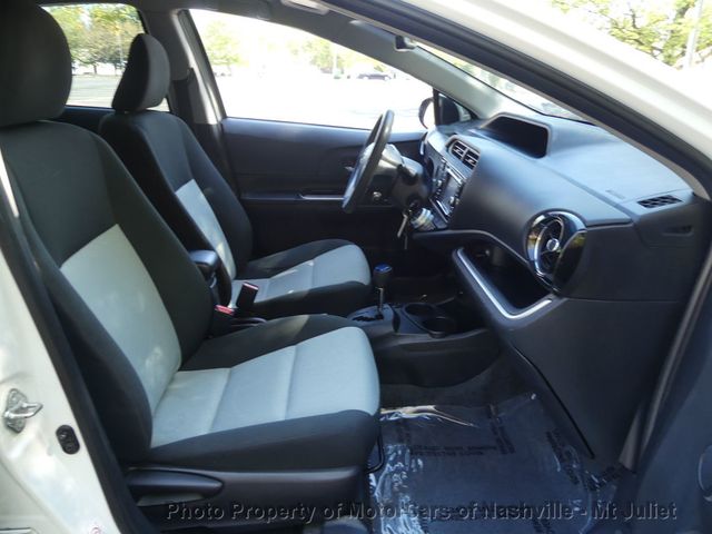 2015 Toyota Prius c 5dr Hatchback Two - 23074665 - 21