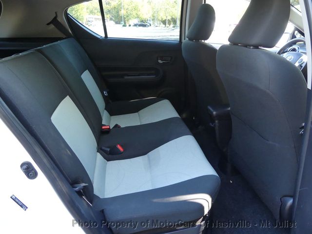 2015 Toyota Prius c 5dr Hatchback Two - 23074665 - 24