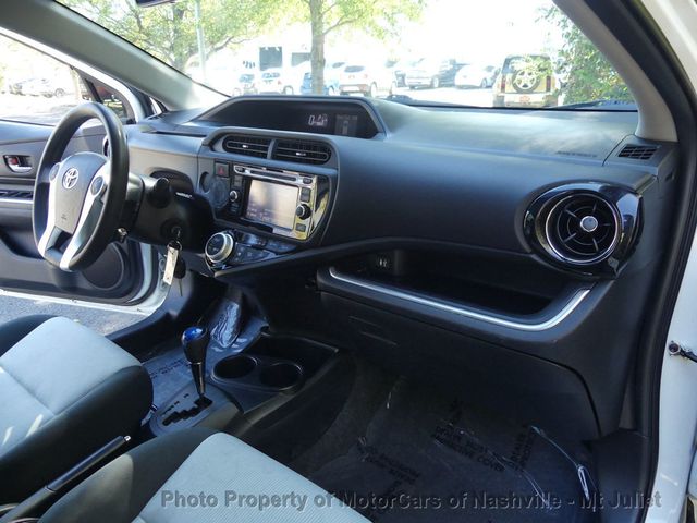 2015 Toyota Prius c 5dr Hatchback Two - 23074665 - 26
