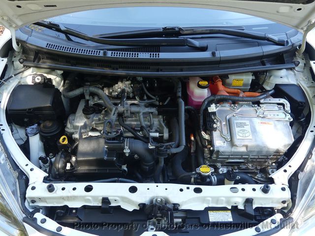 2015 Toyota Prius c 5dr Hatchback Two - 23074665 - 38