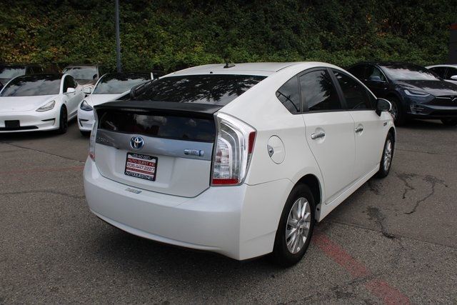 2015 Toyota Prius Plug-In  - 22867723 - 2