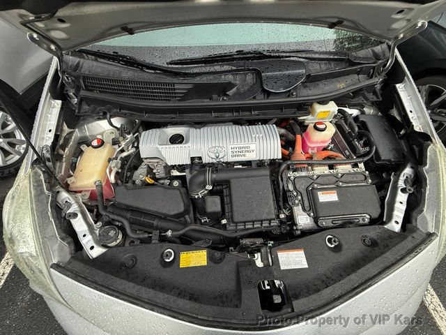 2015 Toyota Prius v 5dr Wagon Five - 23021587 - 19