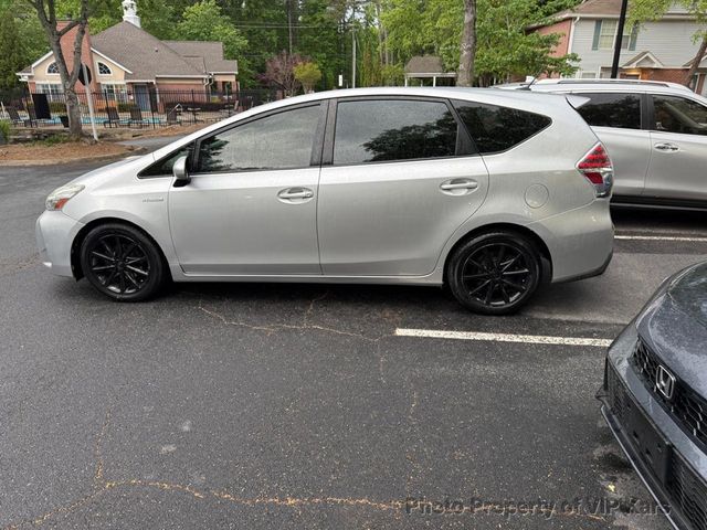 2015 Toyota Prius v 5dr Wagon Five - 23021587 - 7