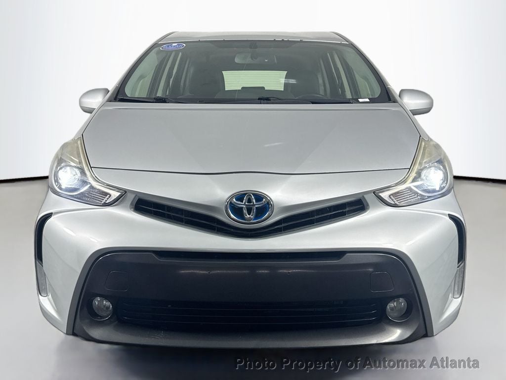 2015 Toyota Prius v TWO - 22734210 - 1