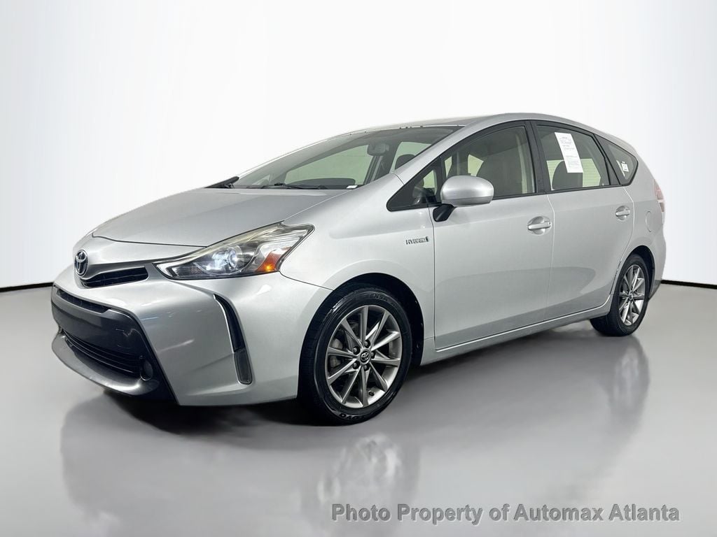 2015 Toyota Prius v TWO - 22734210 - 37