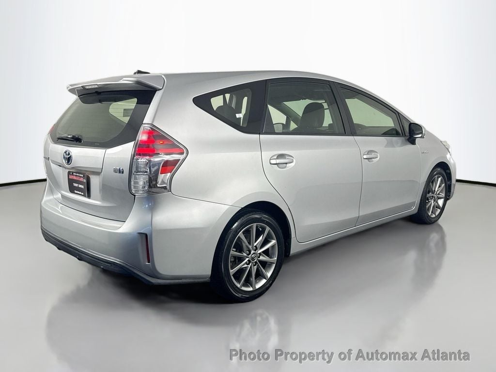 2015 Toyota Prius v TWO - 22734210 - 4