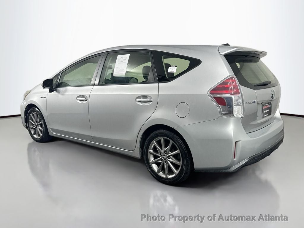 2015 Toyota Prius v TWO - 22734210 - 6