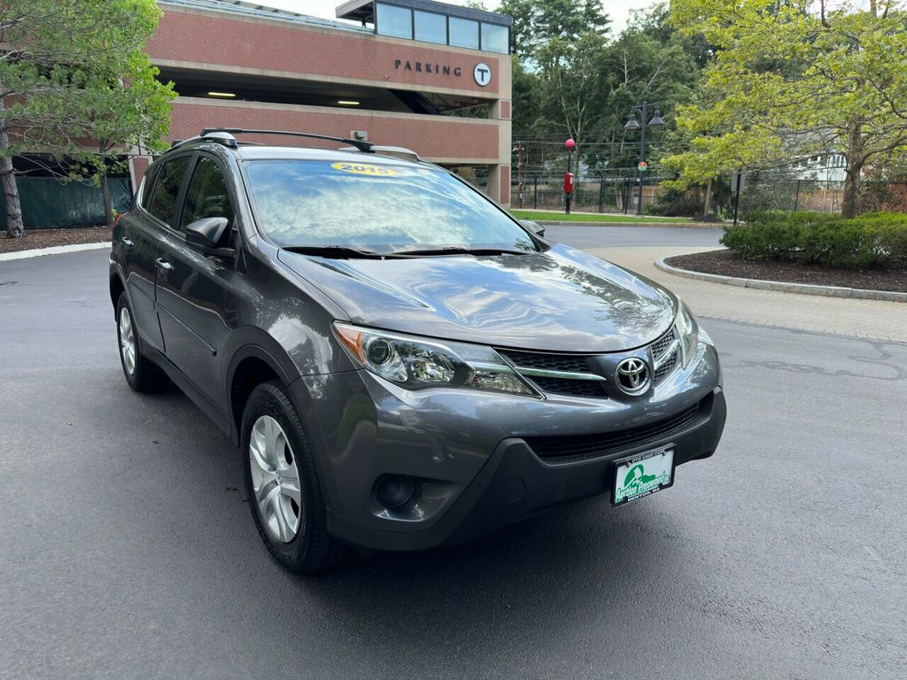 2015 Toyota RAV4 AWD 4dr LE - 22055121 - 2