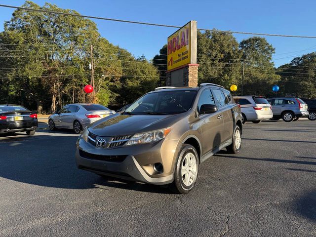 2015 Toyota RAV4 AWD 4dr LE - 22932576 - 0