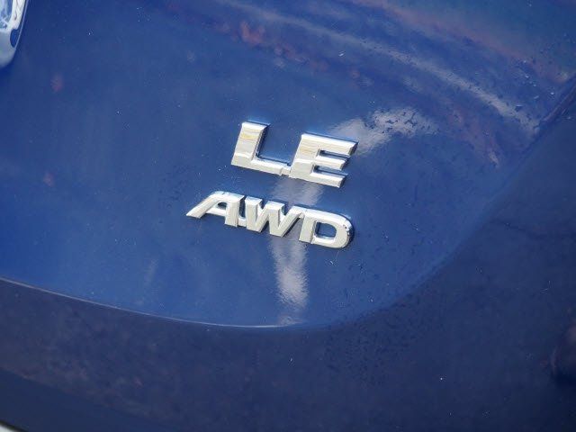 2015 Toyota RAV4 AWD 4dr LE - 18340665 - 3