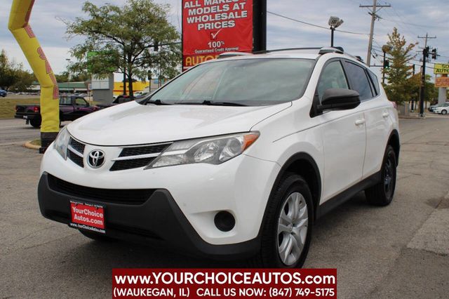 2015 Toyota RAV4 AWD 4dr LE - 22624252 - 0