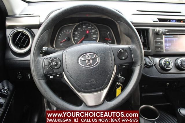 2015 Toyota RAV4 AWD 4dr LE - 22624252 - 23