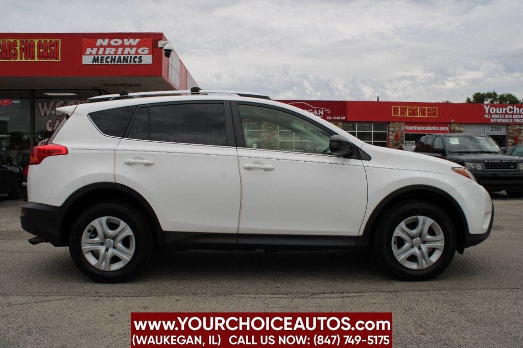 2015 Toyota RAV4 AWD 4dr LE - 22624252 - 3