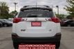 2015 Toyota RAV4 AWD 4dr LE - 22624252 - 5