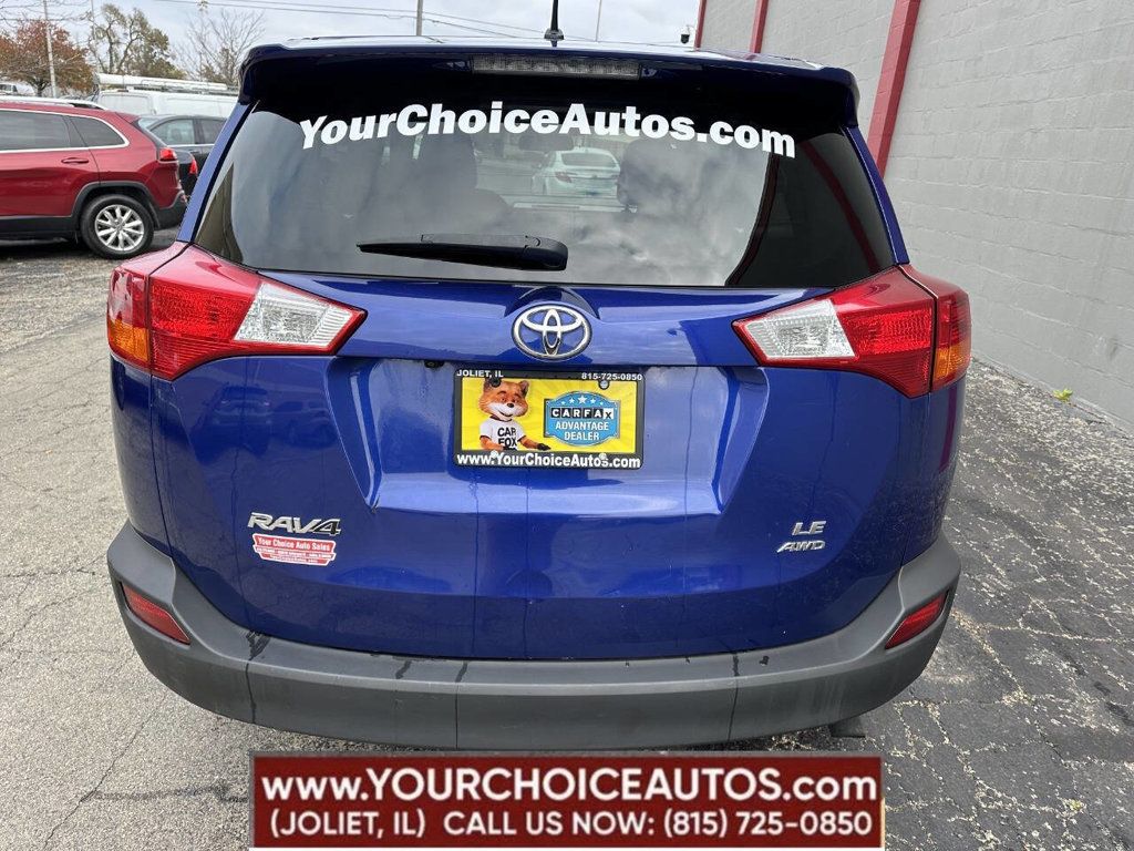 2015 Toyota RAV4 AWD 4dr LE - 22674919 - 3