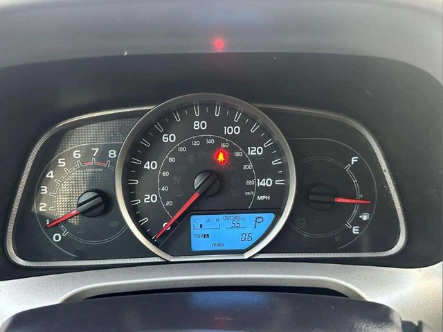 2015 Toyota RAV4 AWD 4dr LE - 22949706 - 18