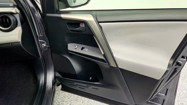 2015 Toyota RAV4 AWD 4dr LE - 22970632 - 24