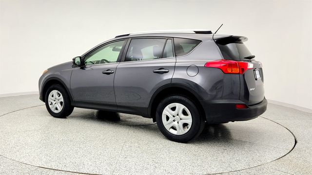 2015 Toyota RAV4 AWD 4dr LE - 22970632 - 6