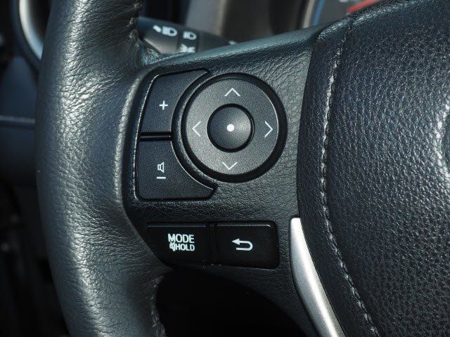 2015 Toyota RAV4 AWD 4dr Limited - 18571676 - 28