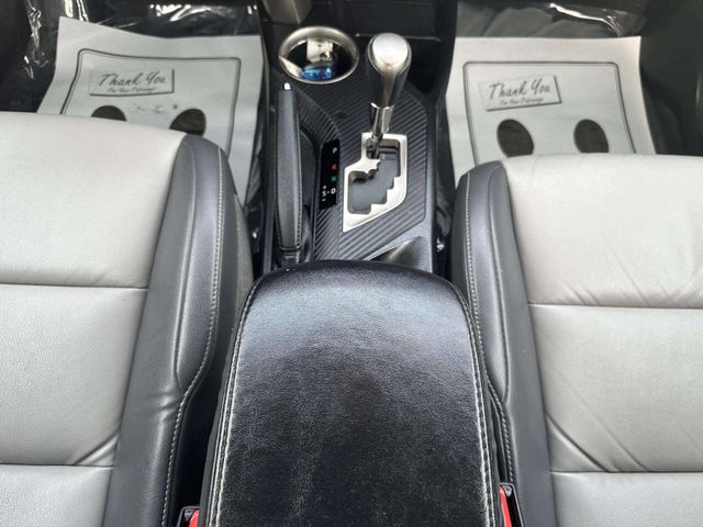 2015 Toyota RAV4 AWD 4dr Limited - 23012868 - 17